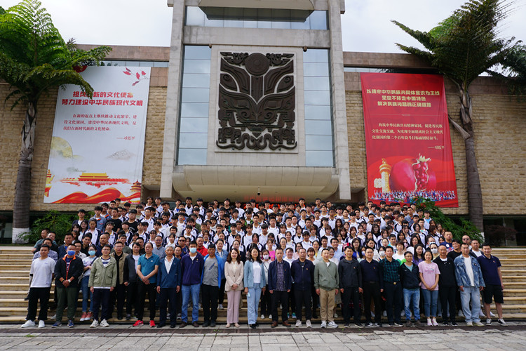 昆明技师学院www.yn35sxw.com 0871-68966789 (3).jpg