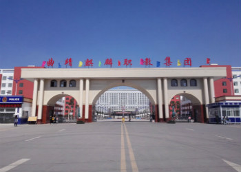 曲靖航空学校 www.yn35sxw.com 0871-68966789 (1).jpg