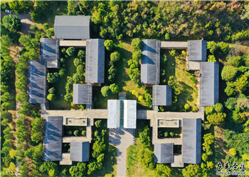 云南庆来技工学校 www.yn35sxw.com 0871-68966789 (1).jpg