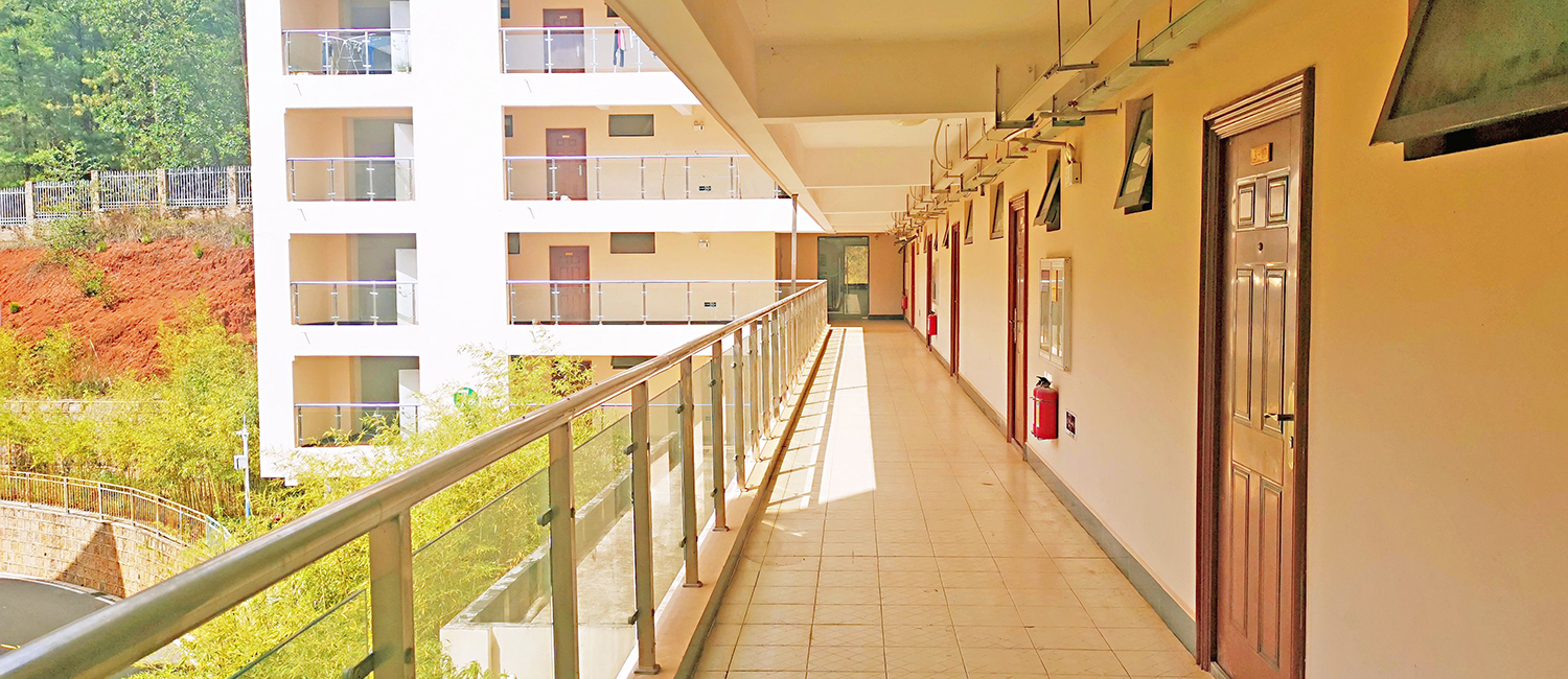 云南冶金高级技工学校 www.yn35sxw.com 0871-68966789 (19).jpg