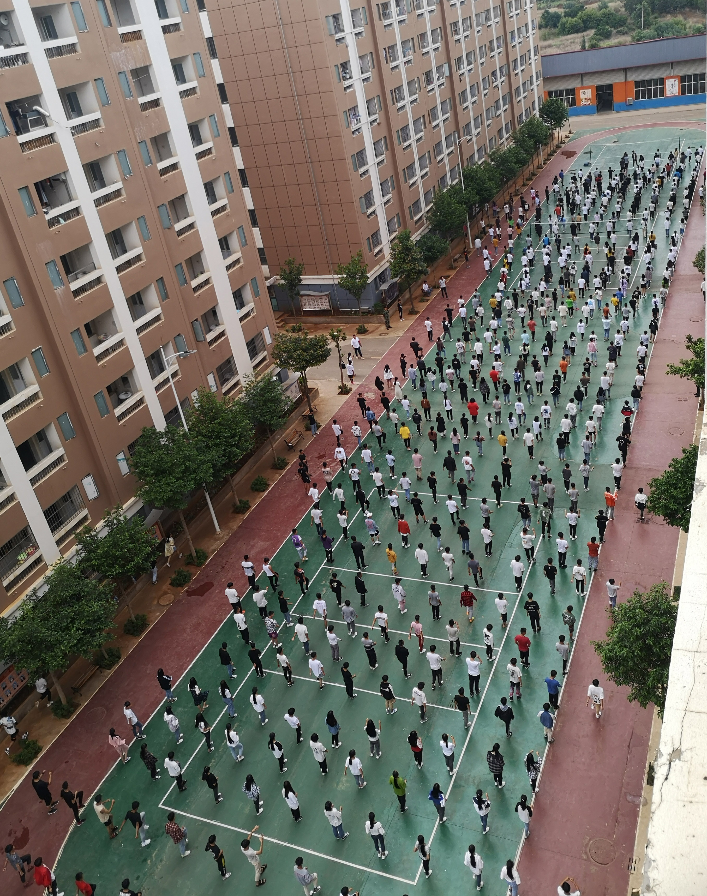 昆明华航技工学校 (3).jpg